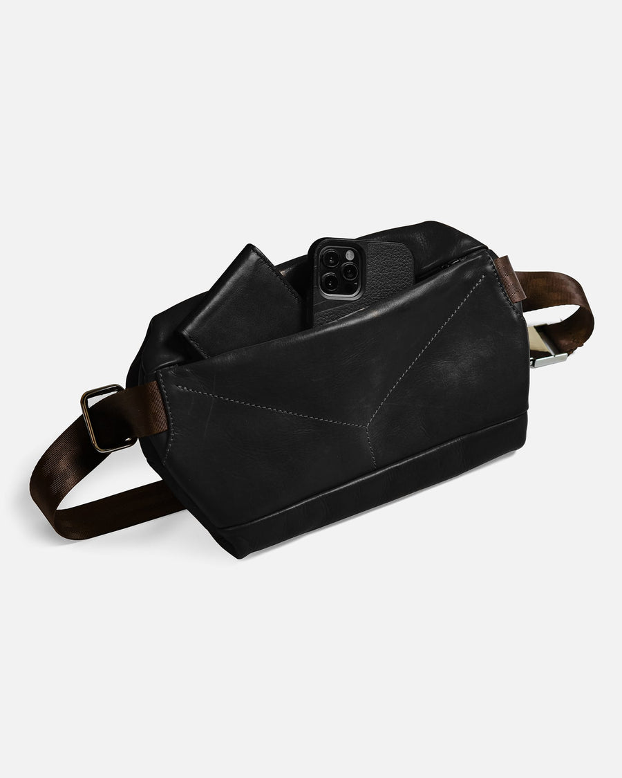 S'pore Sling Bag | Black - Ryokō