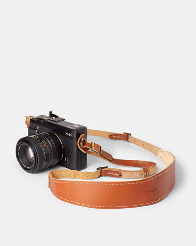 MT Lèon Camera Strap,  by Ryoko Bags Dubai. Hand Stitched, using vegetable tanned Japanese leather