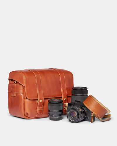 MT Rio Camera Bag,  by Ryoko Bags Dubai. Hand Stitched, using vegetable tanned Japanese leather